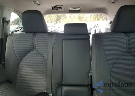 2021 Toyota Highlander L z USA, uszkodzony, nr VIN 5TDZZRAH2MS525778